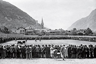 26-27 mai 1923 - Premier match cantonal de reines organisé e ...