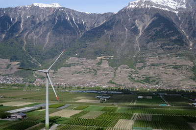 11 septembre 2012 - La plus puissante éolienne de Suisse ina ... Bild 1